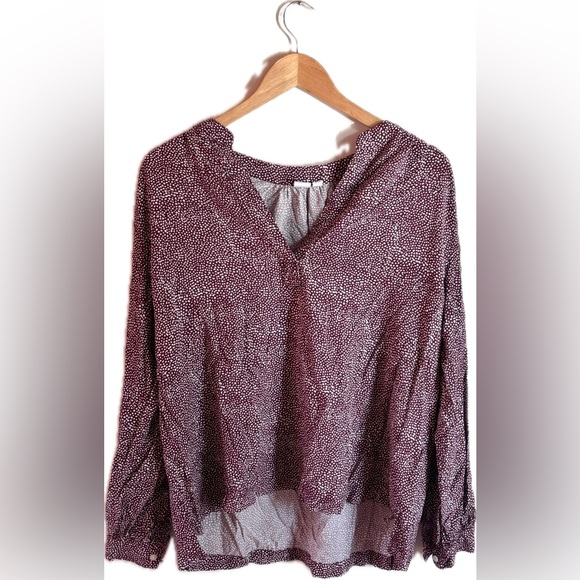 Tops - Gap Purple and White Rayon V-Neck Blouse